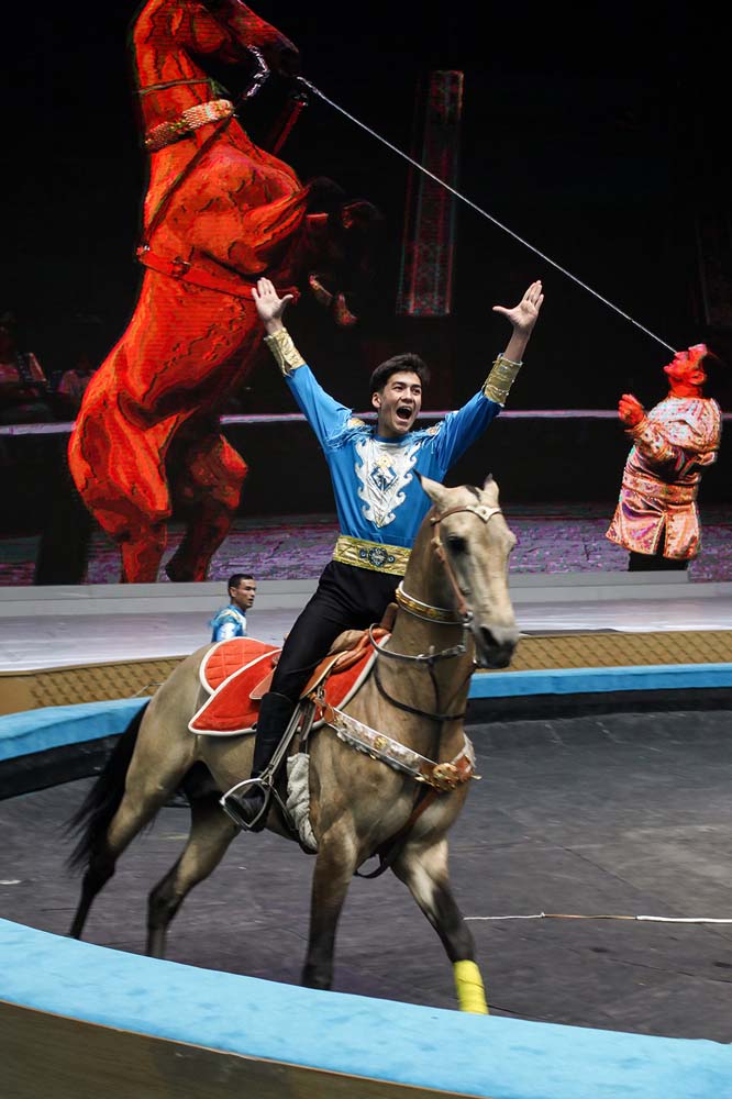 Equestrian group "Galkynysh" performed in the Balkan velayat